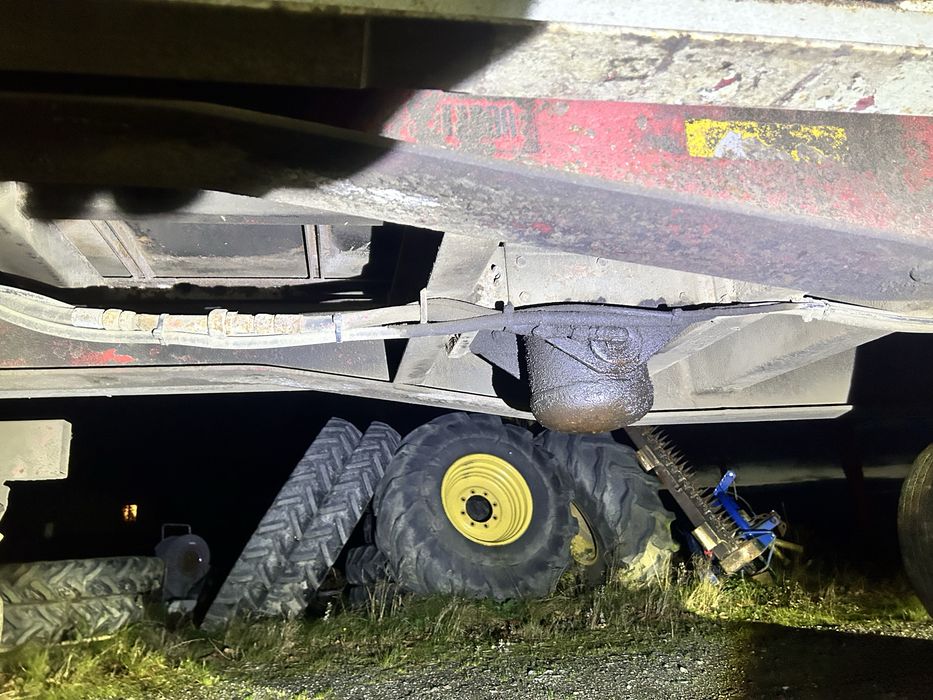 Przyczepa przyczepy rolnicze skorupa tandem