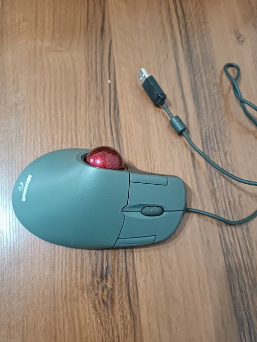 Оптический трекбол Microsoft