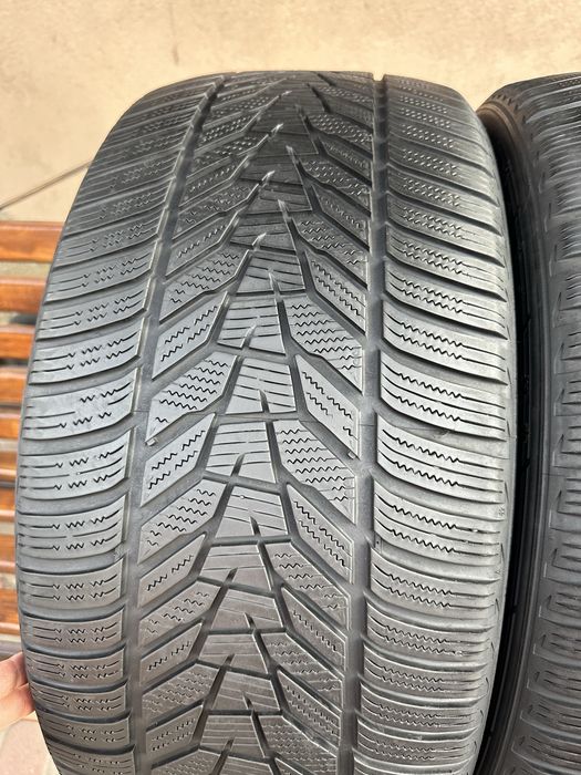 Шини зимові пара 285/40 R21 (109V) Hankook Winter I*cept Evo3