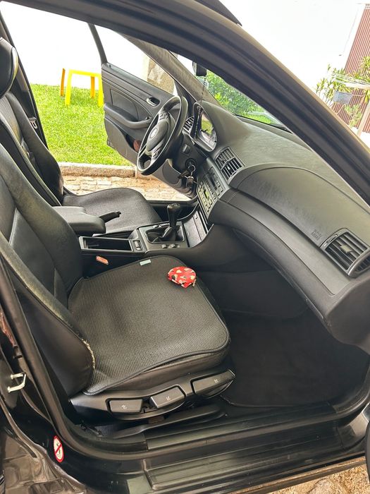 BMW 320d Touring 150cv Nacional | Pele | Teto de Abrir | Jantes 17”
