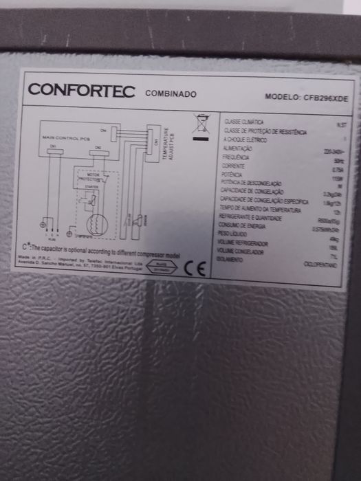 Frigorífico combinado praticamente novo e microondas para venda...os dois juntos para venda...