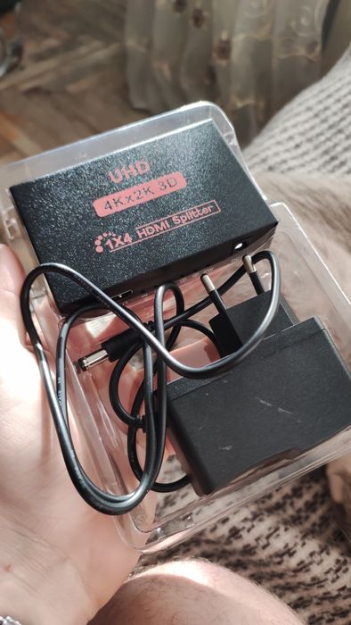 HDMI Splitter 1x4 + HDMI кабель Ugreen 1.5 м у подарунок
