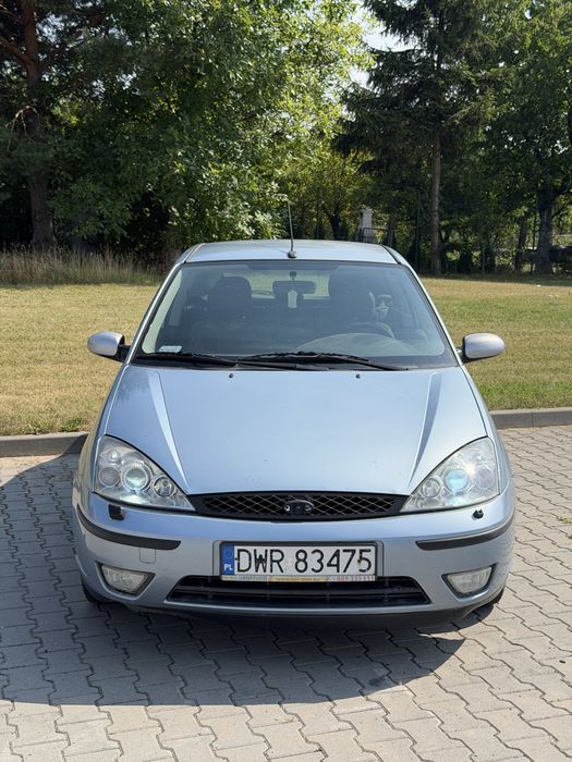 Ford Focus 1.6 benzyna klima xenon