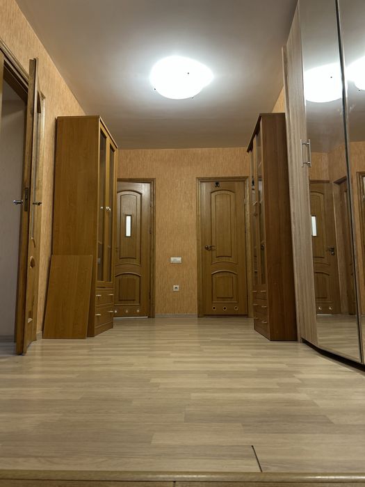 Продаж квартири площею 117 м.кв