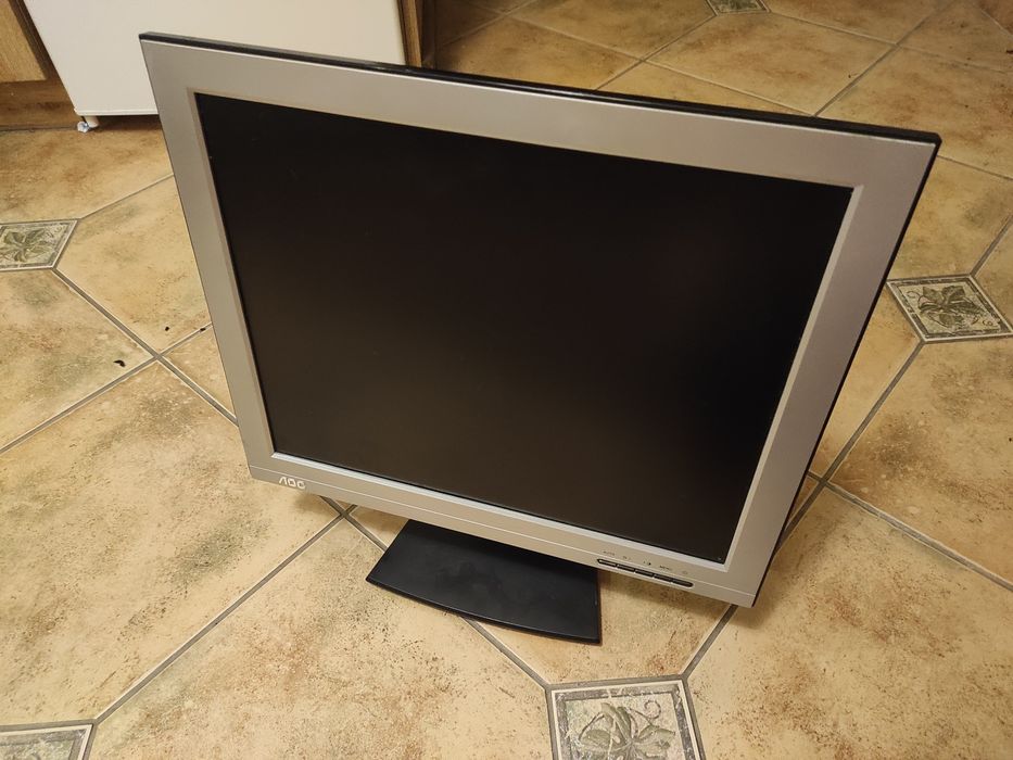 Monitor AOC 172S