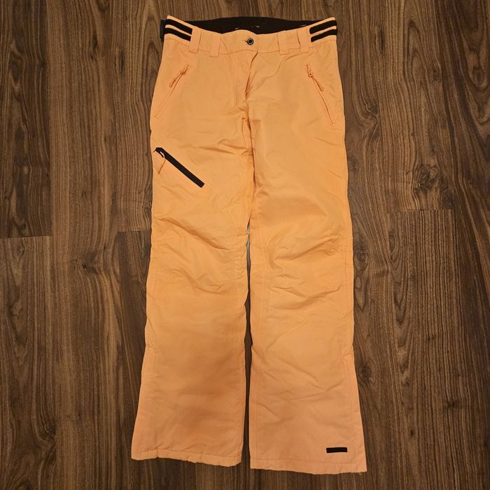 Лыжный брюки в хорошем состоянии размер s-m