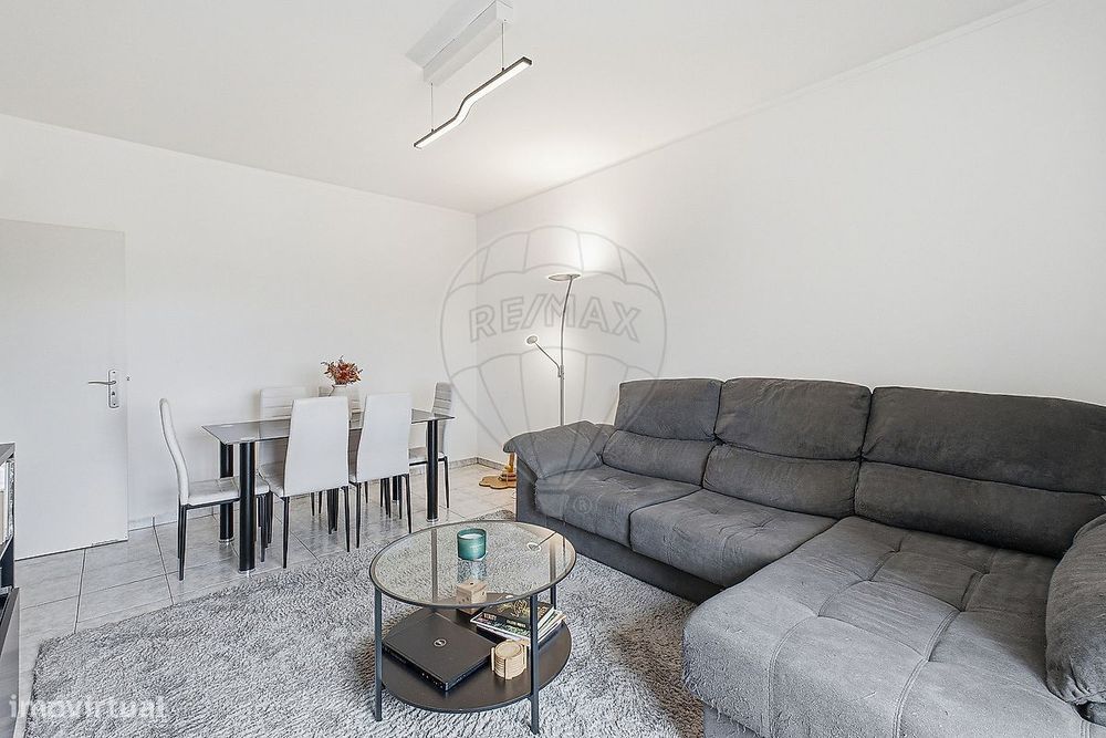 Property in Ramada E Caneças, Lisboa