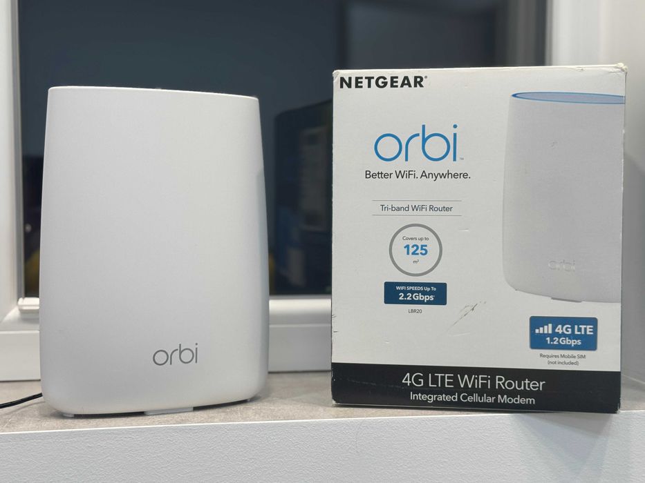 Netgear Orbi LBR20 LTE ( 1,2 Гбіт/с) найшвидший 4G Модем + WiFi роутер