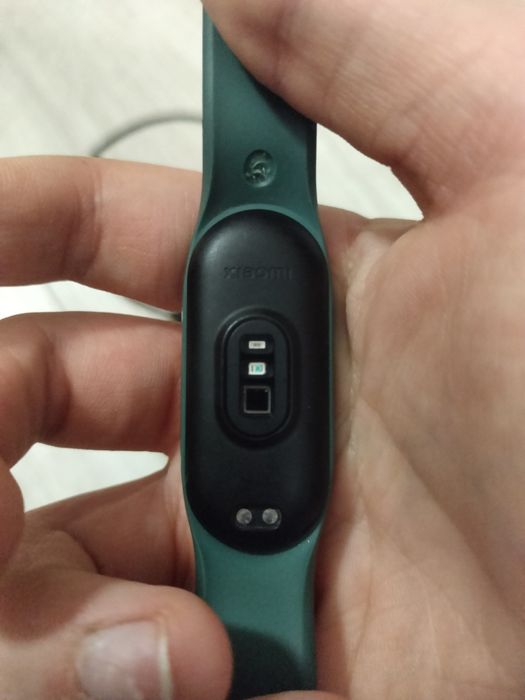 Годинник Xiaomi mi band 7
