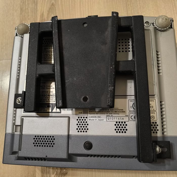 Projektor Canon LV-X1