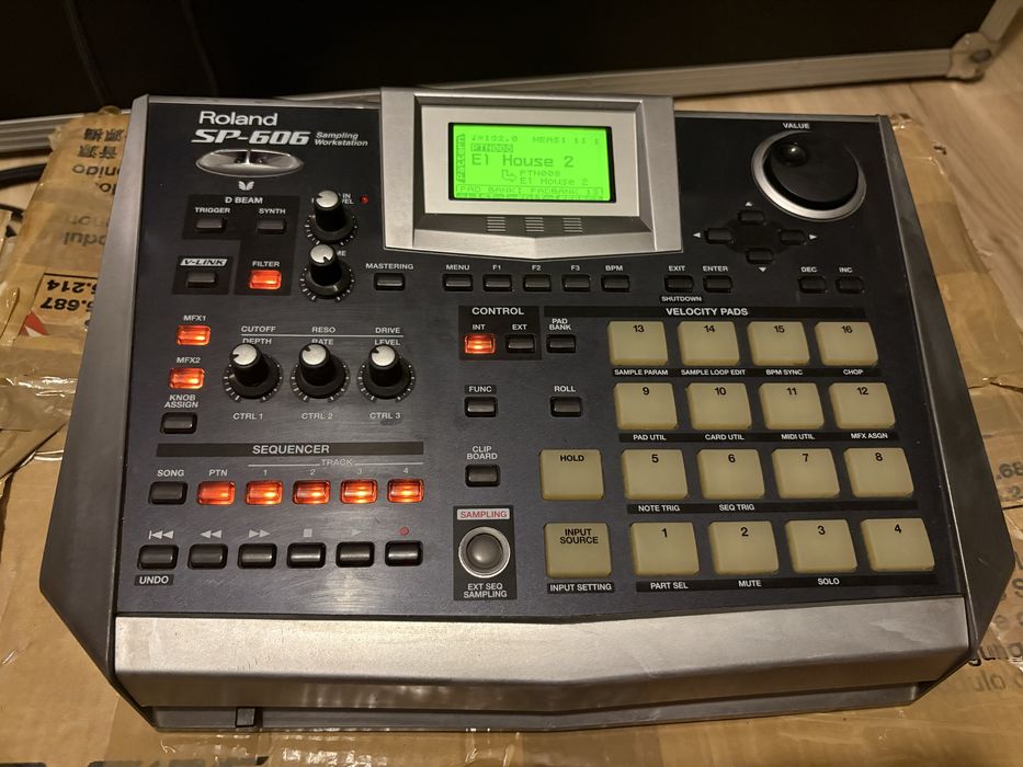 Roland sp606 rarissimo na caixa origjnal