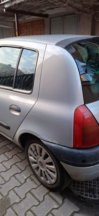 Renault Clio2  1.4 rocznik 1999