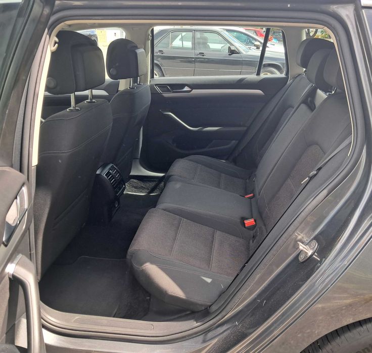 VW Passat 1.6 Tdi DSG Autom