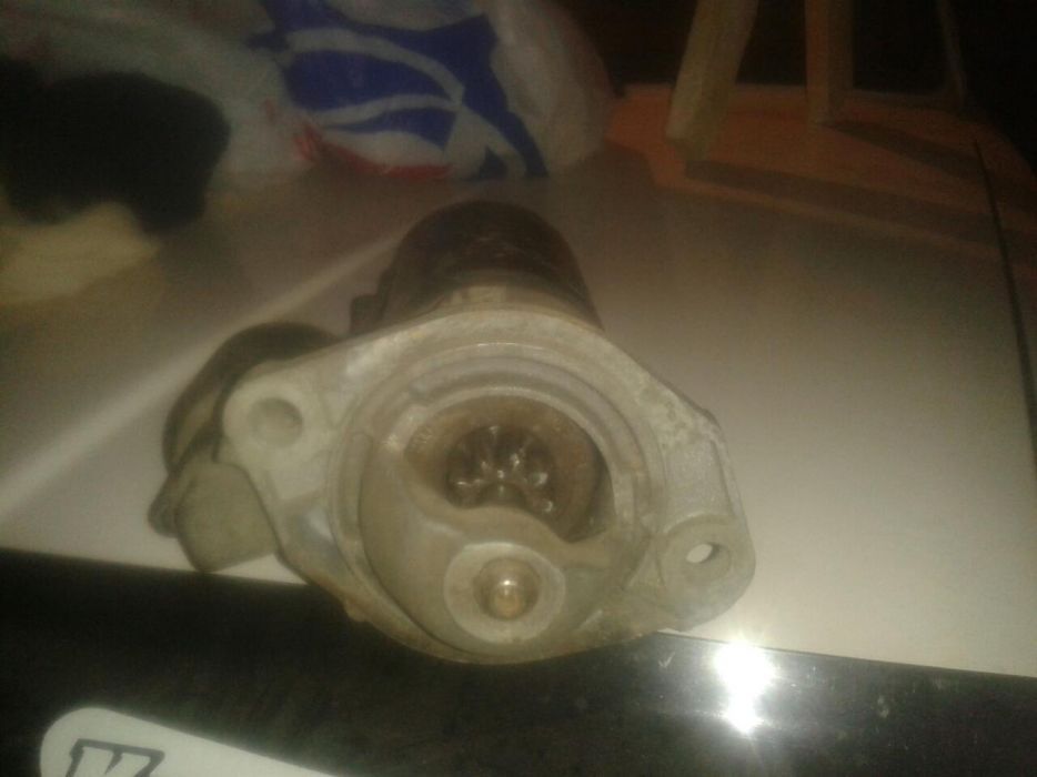 Стартер BOSCH автомобильный