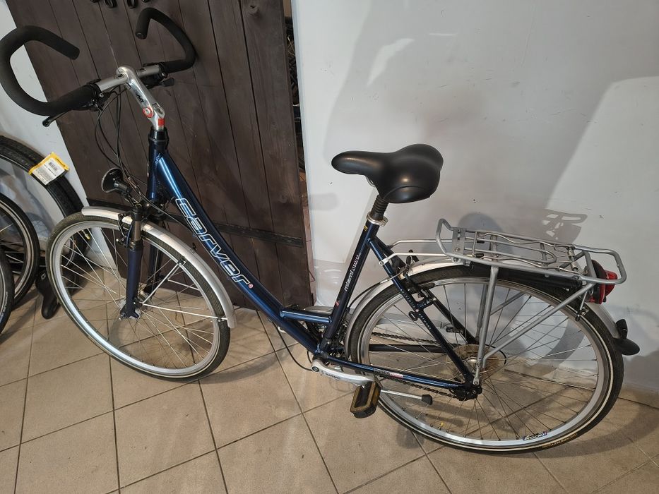 Rower Trekkingowy Damka Carver 28 cali ! Dynamo ! Deore !