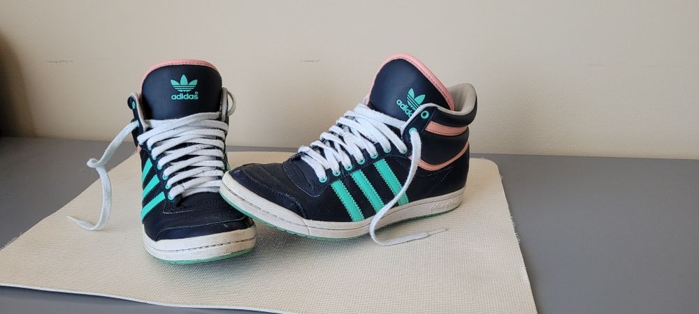 Buty adidas  za kostkę rozm 37