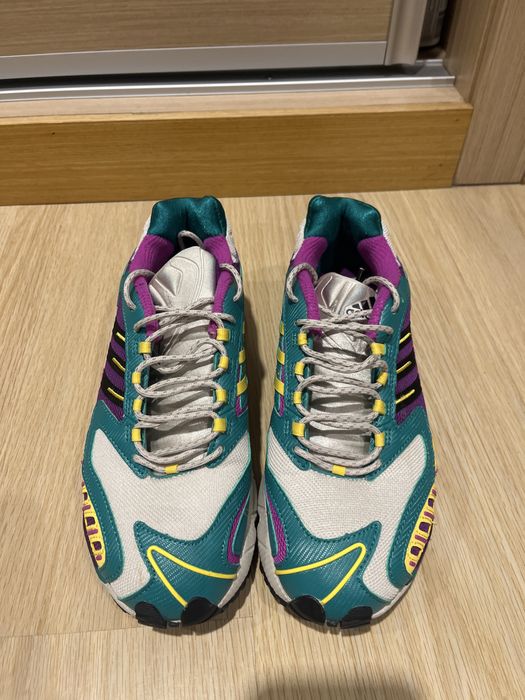 Saparilhas Adidas Torsion TRDC