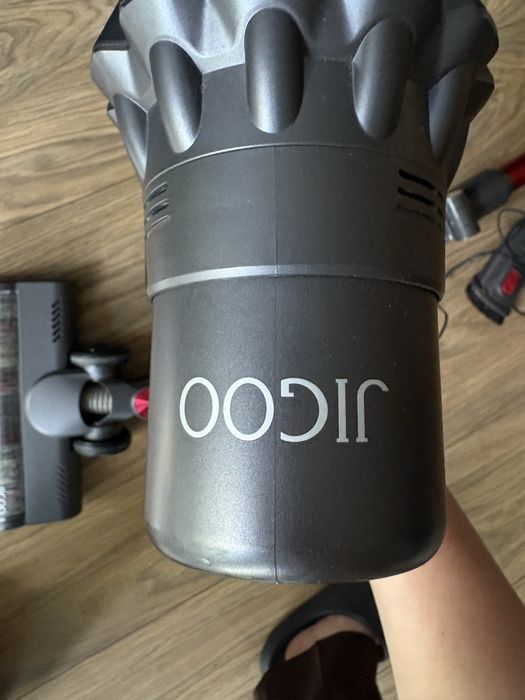 Odkurzacz bezprzewodowy jigooc500