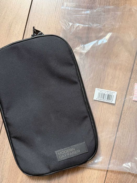 Organizer Modern Dayfarer Tech Pouch