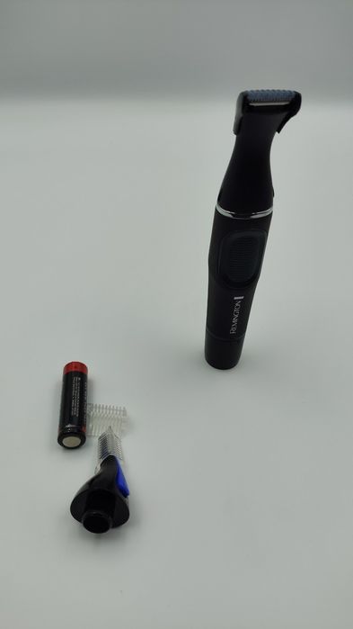 trymer remington poręczny do brody brwi nosa i uszu 4 w 1