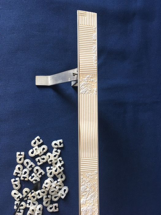 Карниз для штор и гардин