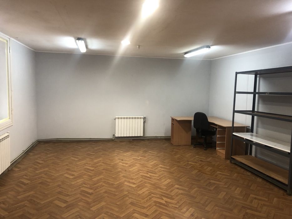 Продається комерційне приміщення