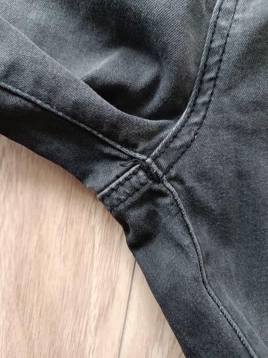 Ciemnoszare spodnie jeansowe rurki z lampasami z cekinów 42 XL