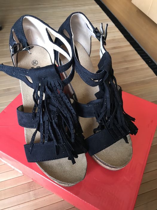 SMF Shoes Sandálias de cunha NOVAS