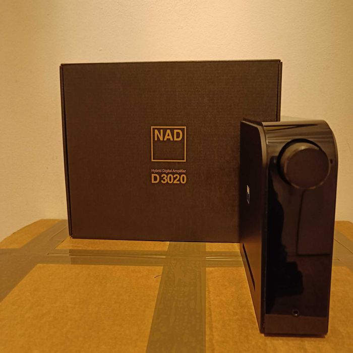 Amplificador NAD D3020 V2