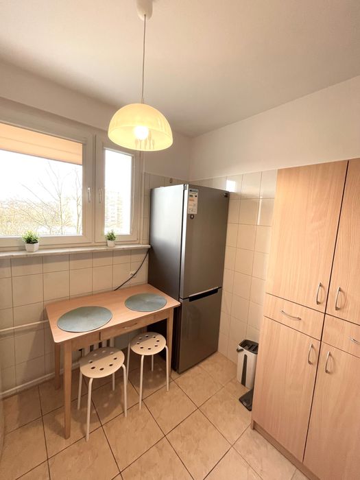 Kapuściska, Szarych Szeregów,blok38m2.2pok,balkon,IIpiętro.