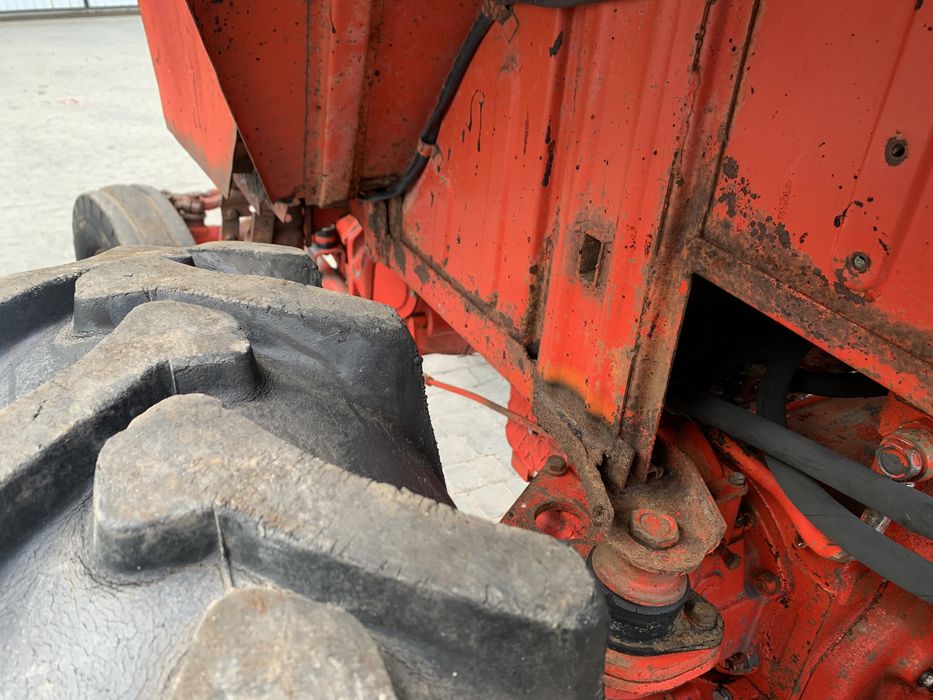 Трактор Т-25