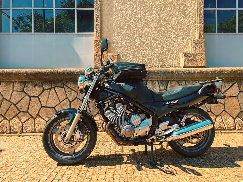 YAMAHA XJ600N 2001