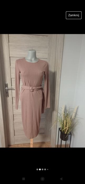 Sukienka dopasowa z paskiem Sinsay