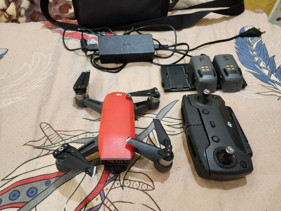 Квадрокоптер DJI spark