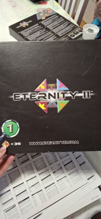 zestaw pomocniczych puzzli Eternity II