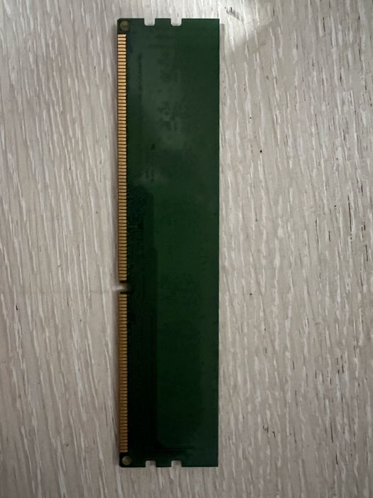 Оперативная память 4,4,8