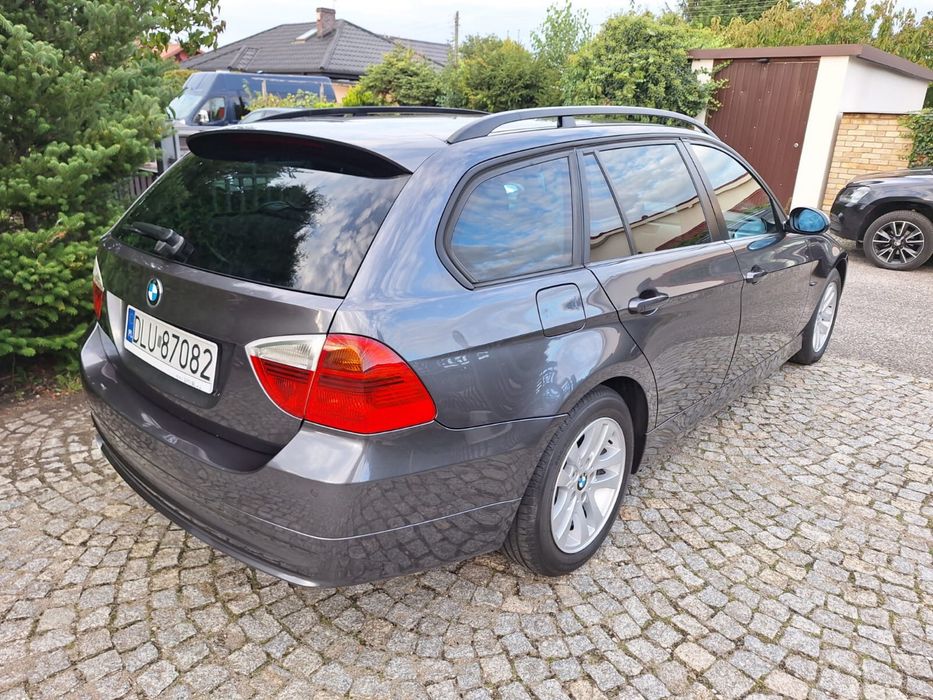 BMW E91 2008 2.0 163km
