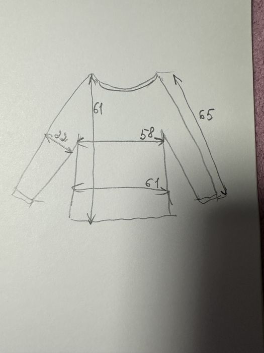 Жіноча вишиванка. Натуральна тканина. Розмір S+-. Індивідуальний візер