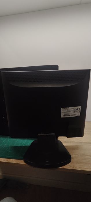 Desktop / Torre Computador + Monitor