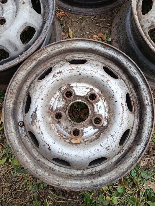 Сталеві диски фольцваген r 14