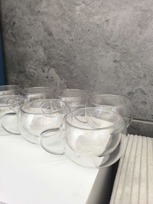 Szklanki termiczne z podwójną ścianką 8szt.