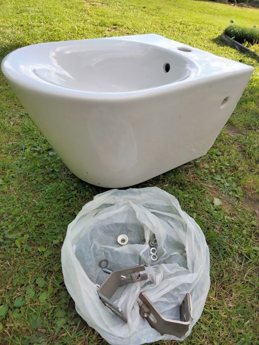 Sprzedam bidet Ideal standard