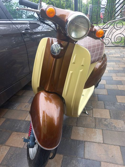 Сузукі Верде 2 Suzuki  Verde 2