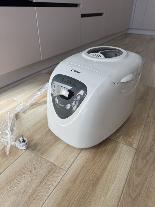 Хлібопічка Delfa dbm938 хлебопечь