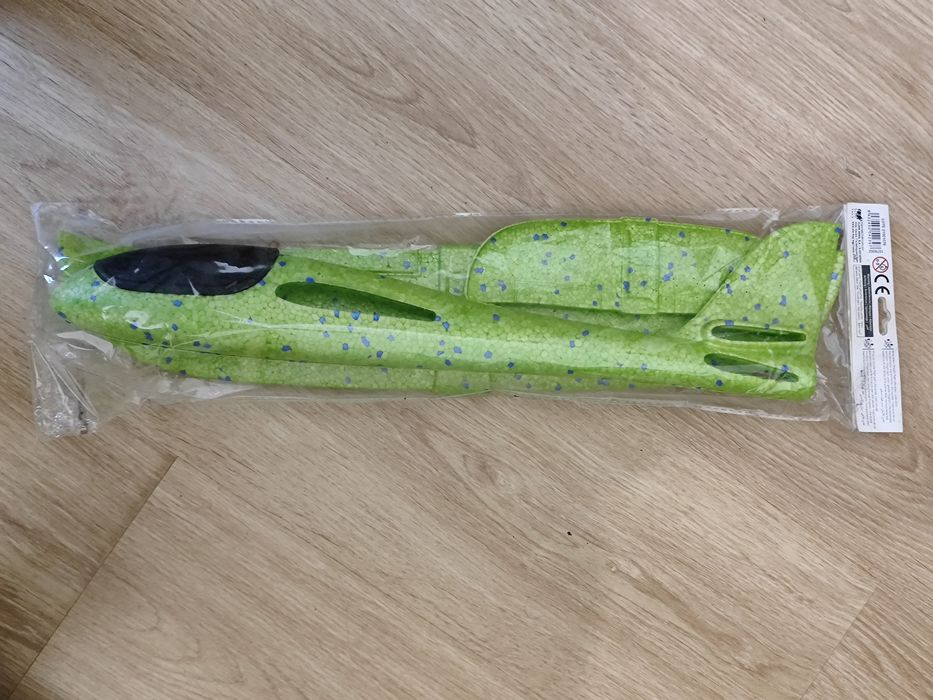 New Styrofoam Airplane64751880760706120