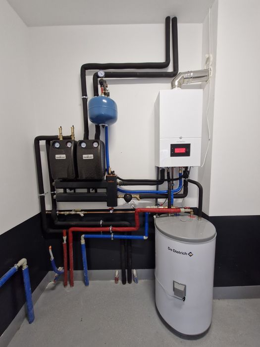 Hydraulik, instalacje wodne, grzewcze, sanitarne, odpływy, kanalizacja