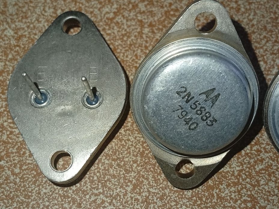 Транзисторы 2N5883.