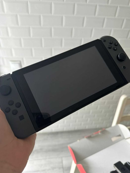 Nintendo switch com pouco uso com 1 jogo