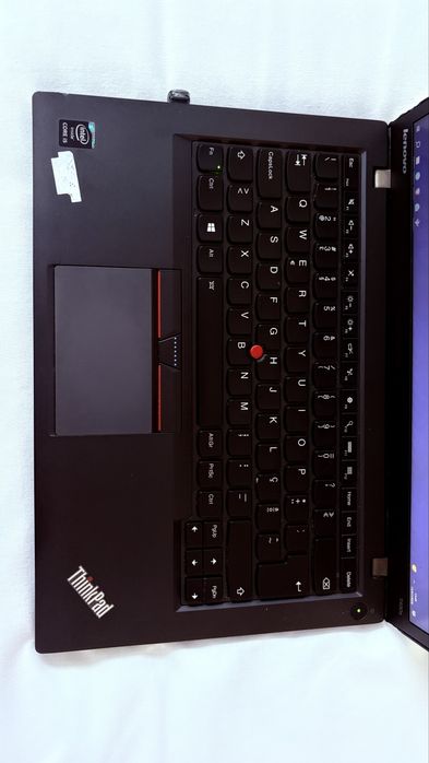 Lenovo ThinkPad T450s i5 | 8GB RAM | SSD 238GB | Windows 10 Enterprise