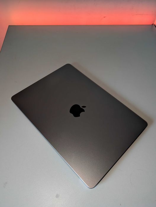 Apple Macbook Air M2 16gb RAM